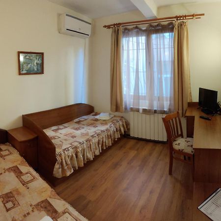 Medic Hotel Sofia Eksteriør bilde