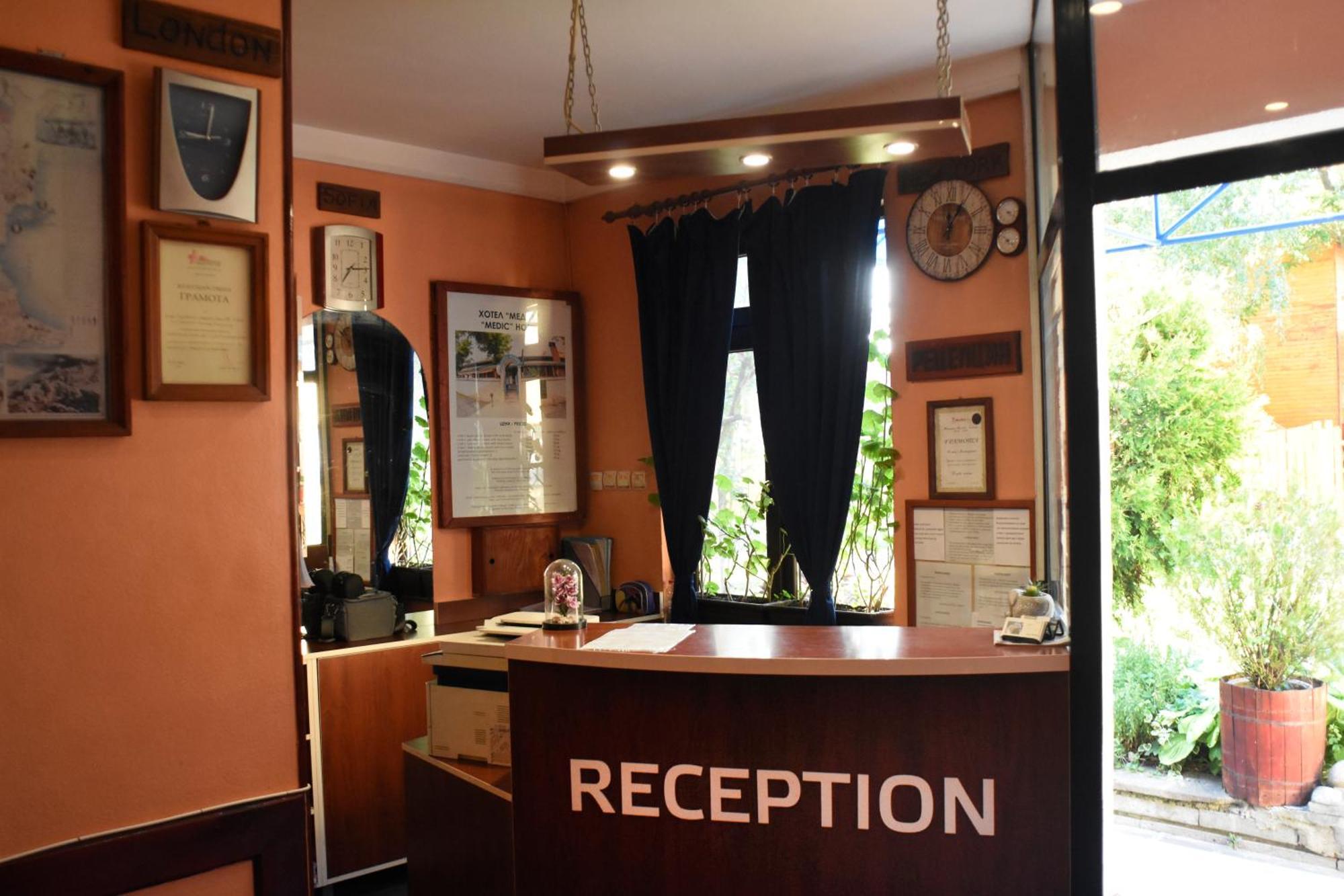 Medic Hotel Sofia Eksteriør bilde